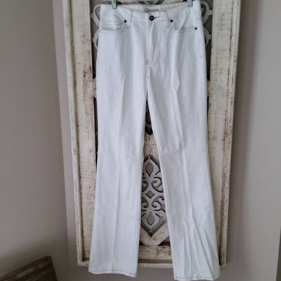 Boston Proper Women's Paris Slim Bootcut Denim Jeans in White with Tan Trim - Picture 1 of 6